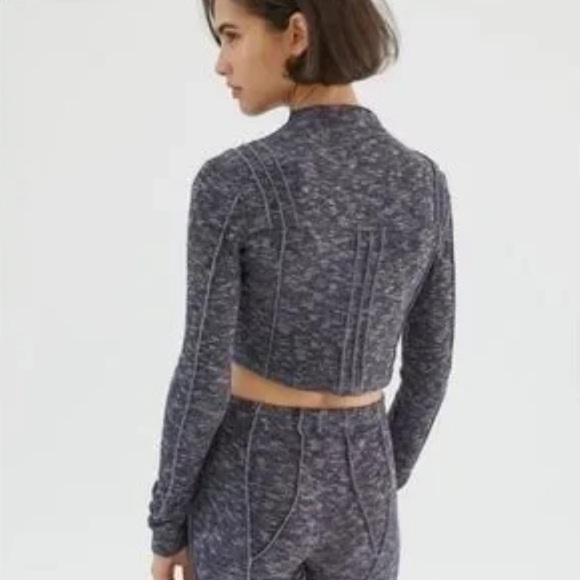 URBAN OUTFITTERS | OUT FROM UNDER | Tripp Mock Neck Crop Top - Picture 5 of 6